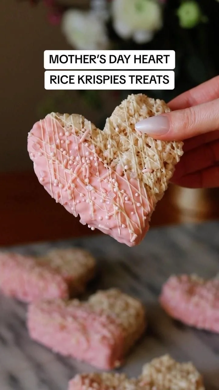 Heart-shaped Rice Krispies Treats 1 Heart-shaped Rice Krispies Treats for a delightful celebration